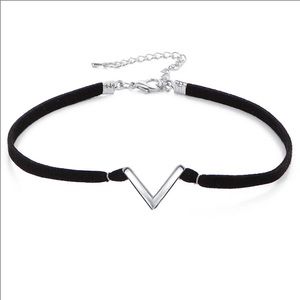New V Geometric Choker Necklace Black rope Velvet